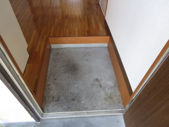 玄関 吉田ハイツ