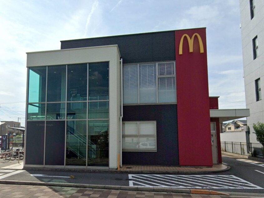 マクドナルド22号康生通店(ファストフード)まで260m レトアM