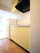 キッチン シャンブル７２