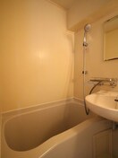 バス／シャワールーム等 シャンブル７２