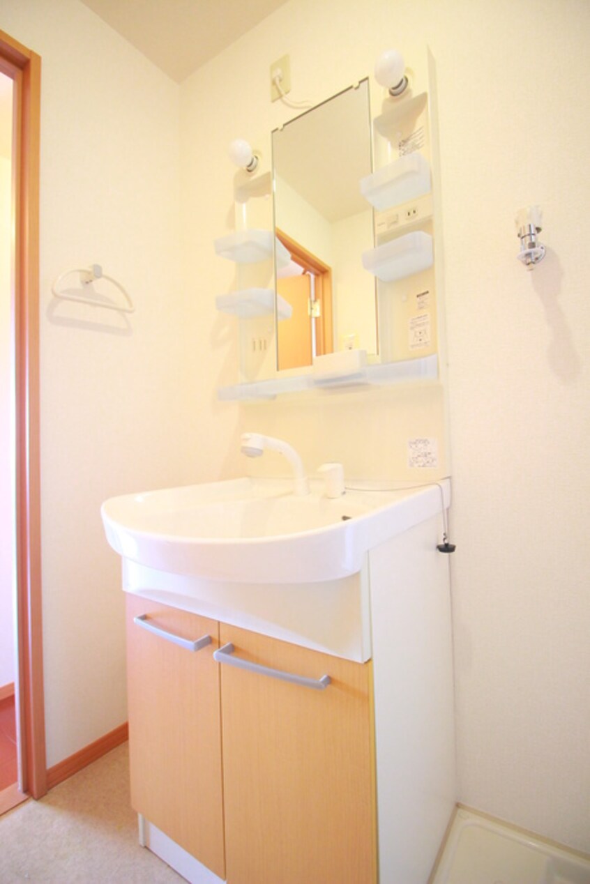 洗面 アベニール十六田