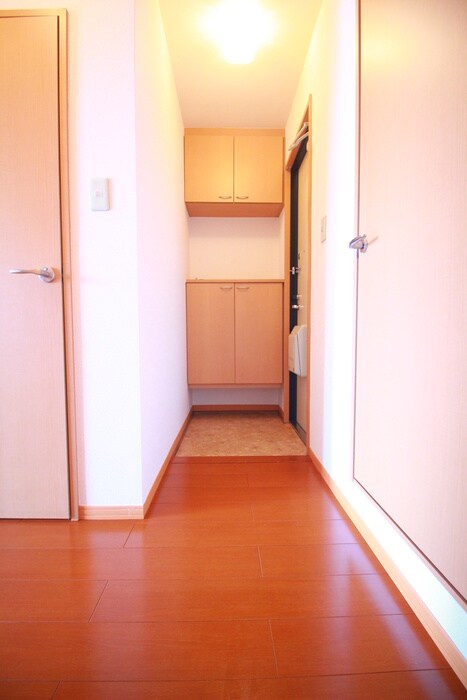 廊下 アベニール十六田