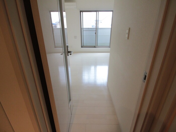 廊下 クレフラスト鳥神町