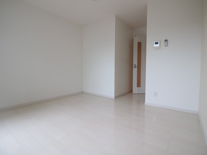 居室 クレフラスト鳥神町