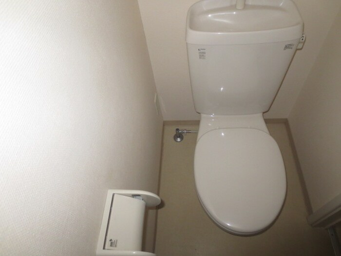 トイレ クレフラスト鳥神町