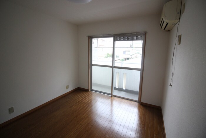 居室 荒畑ハウス