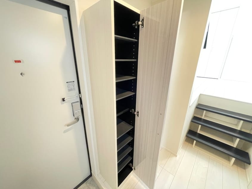 靴箱 コンフォート東海通