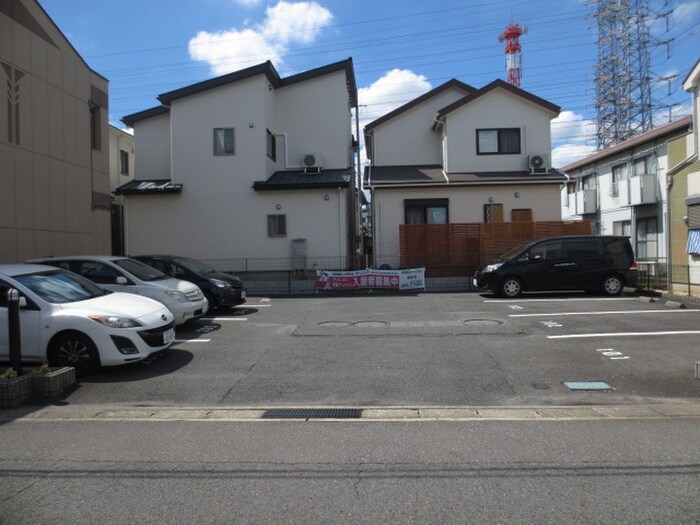 駐車場 グランデール岩塚