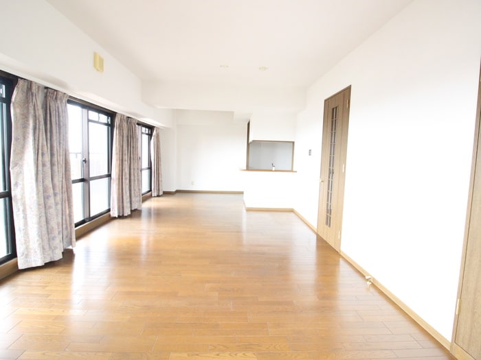 居室 ﾊﾞﾝﾍﾞｰﾙｸﾞﾗﾝ山手弐番館(1304)