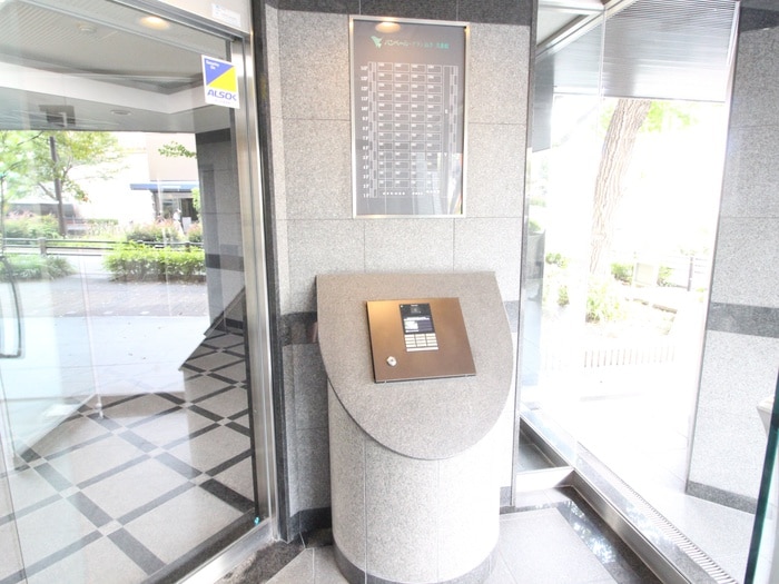 エントランス部分 ﾊﾞﾝﾍﾞｰﾙｸﾞﾗﾝ山手弐番館(1304)