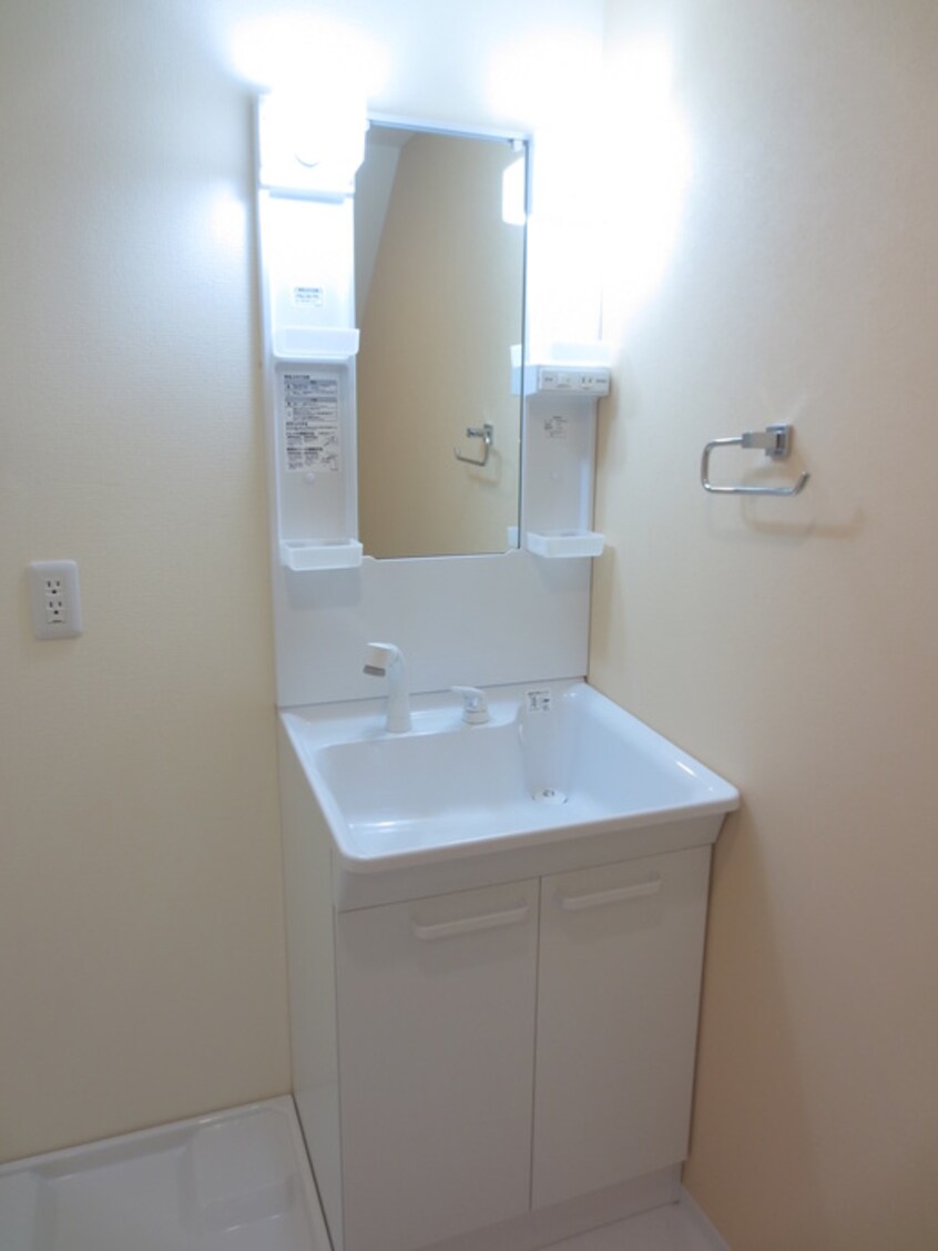 洗面 Quatre Portes