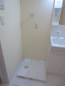 洗濯機置場 Quatre Portes