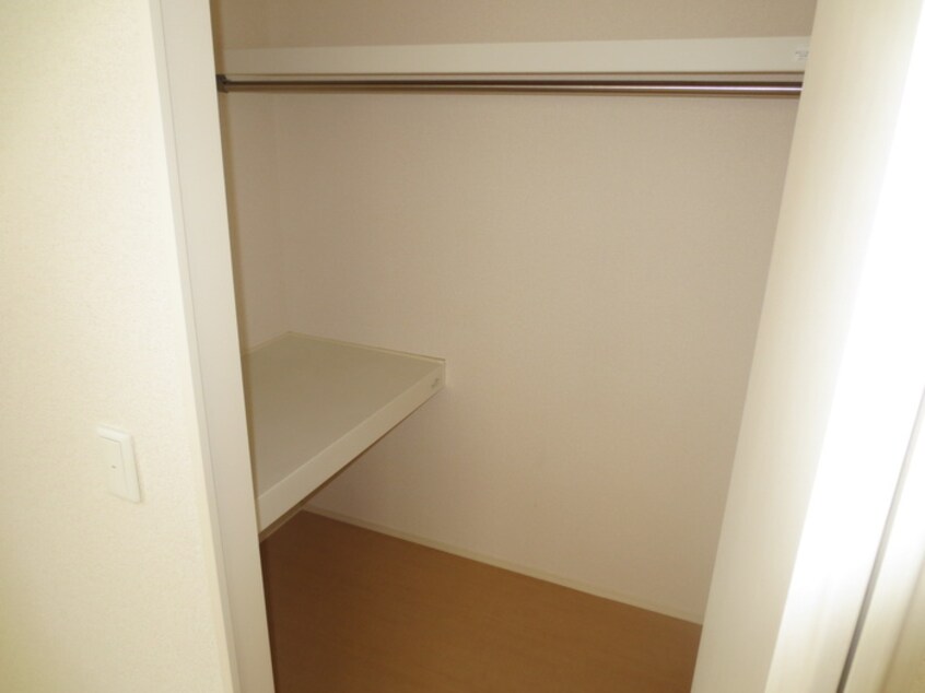 収納 エミネンスⅢ