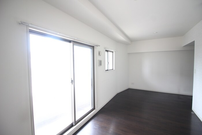 居室 ﾌﾟﾗｳﾗﾝﾄﾞ名駅