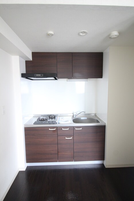 キッチン ﾌﾟﾗｳﾗﾝﾄﾞ名駅