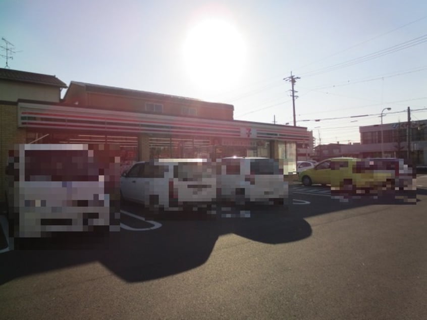 セブンイレブン中花町店(コンビニ)まで325m ユニメント佐藤