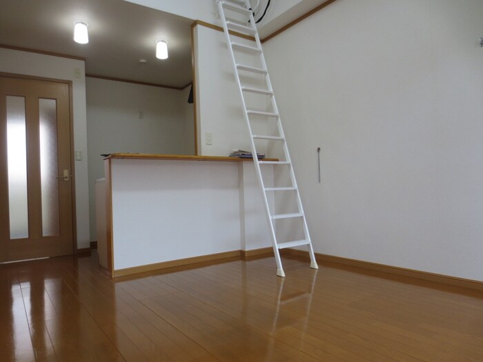 居室 アルベログラン２１