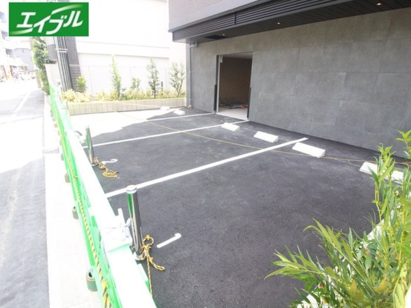 駐車場 エスリード上前津セレーノ