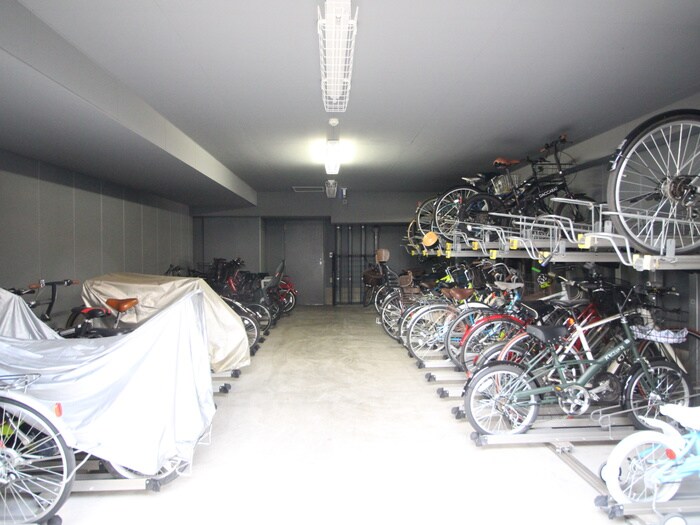 駐輪場 ｼﾃｨﾀﾜｰ名古屋久屋大通公園(602)