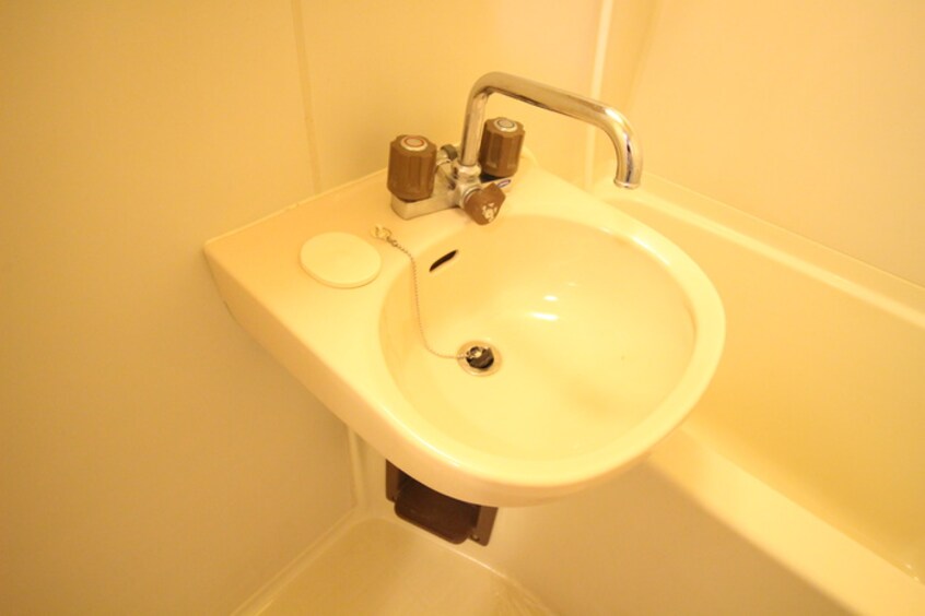 洗面 パルナス本町通