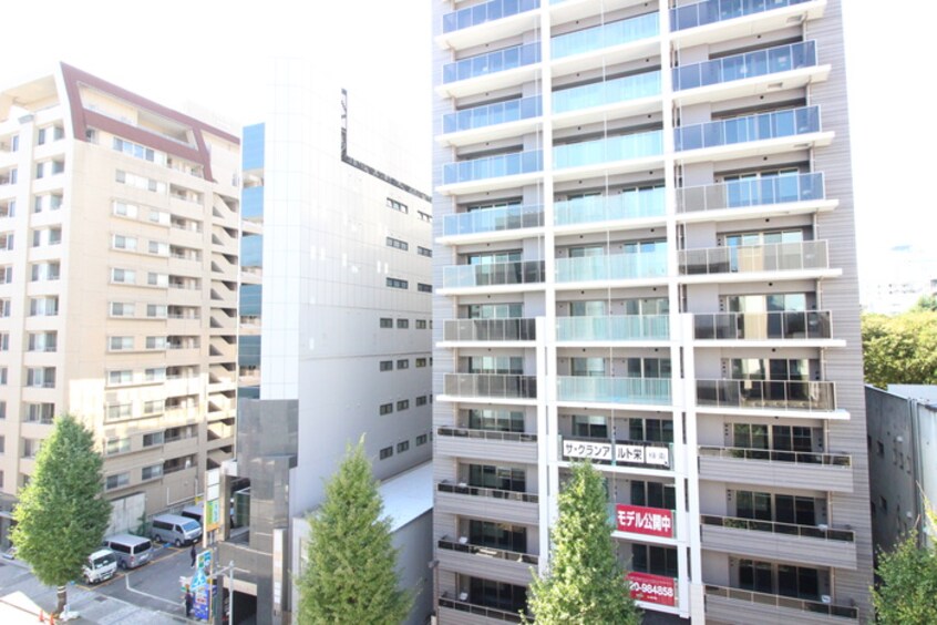 室内からの展望 パルナス本町通