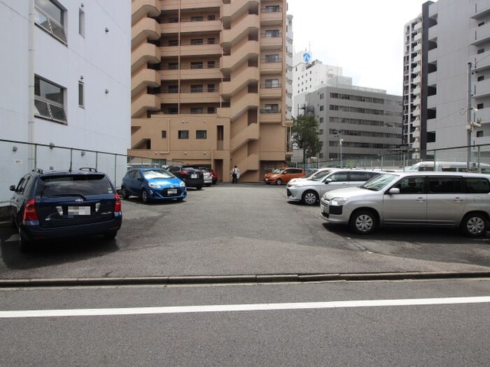 駐車場 レジデンス高岳