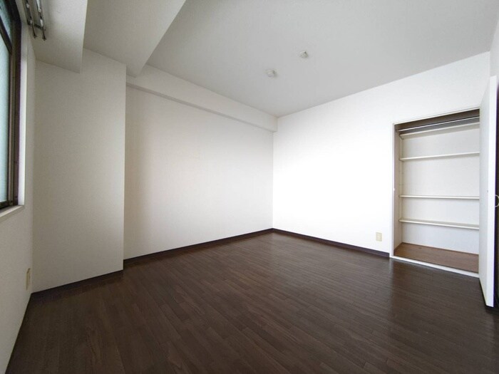 居室 レジデンス高岳