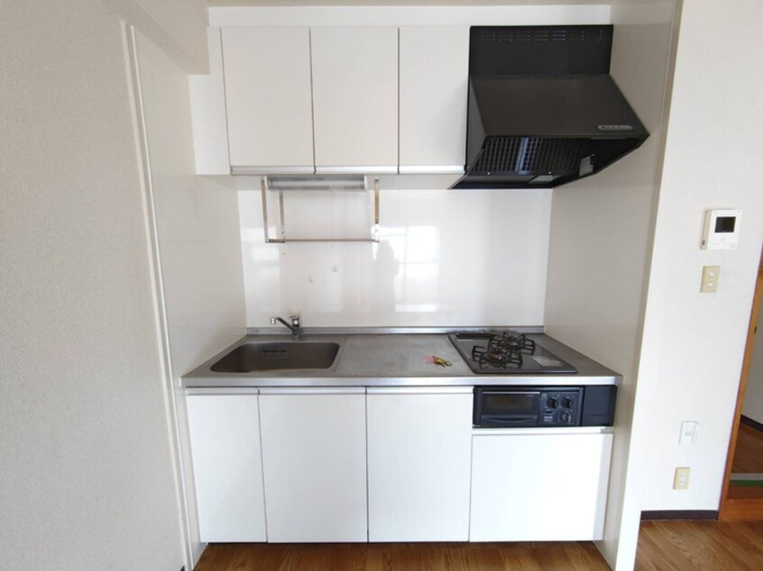 キッチン レジデンス高岳