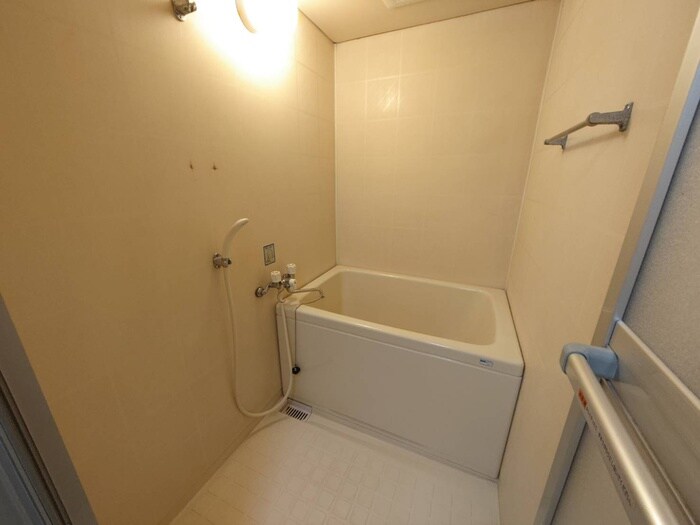 バス／シャワールーム等 レジデンス高岳