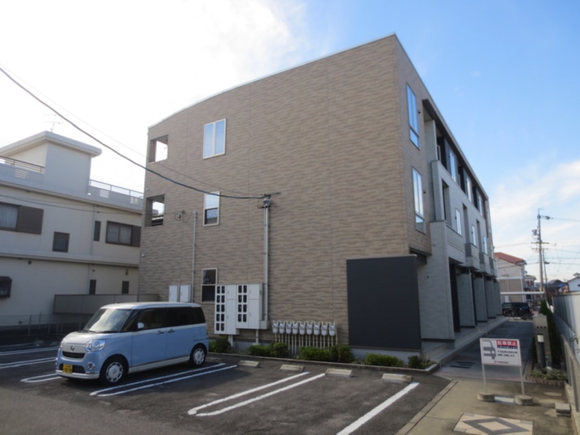 エントランス部分 ブリーズ