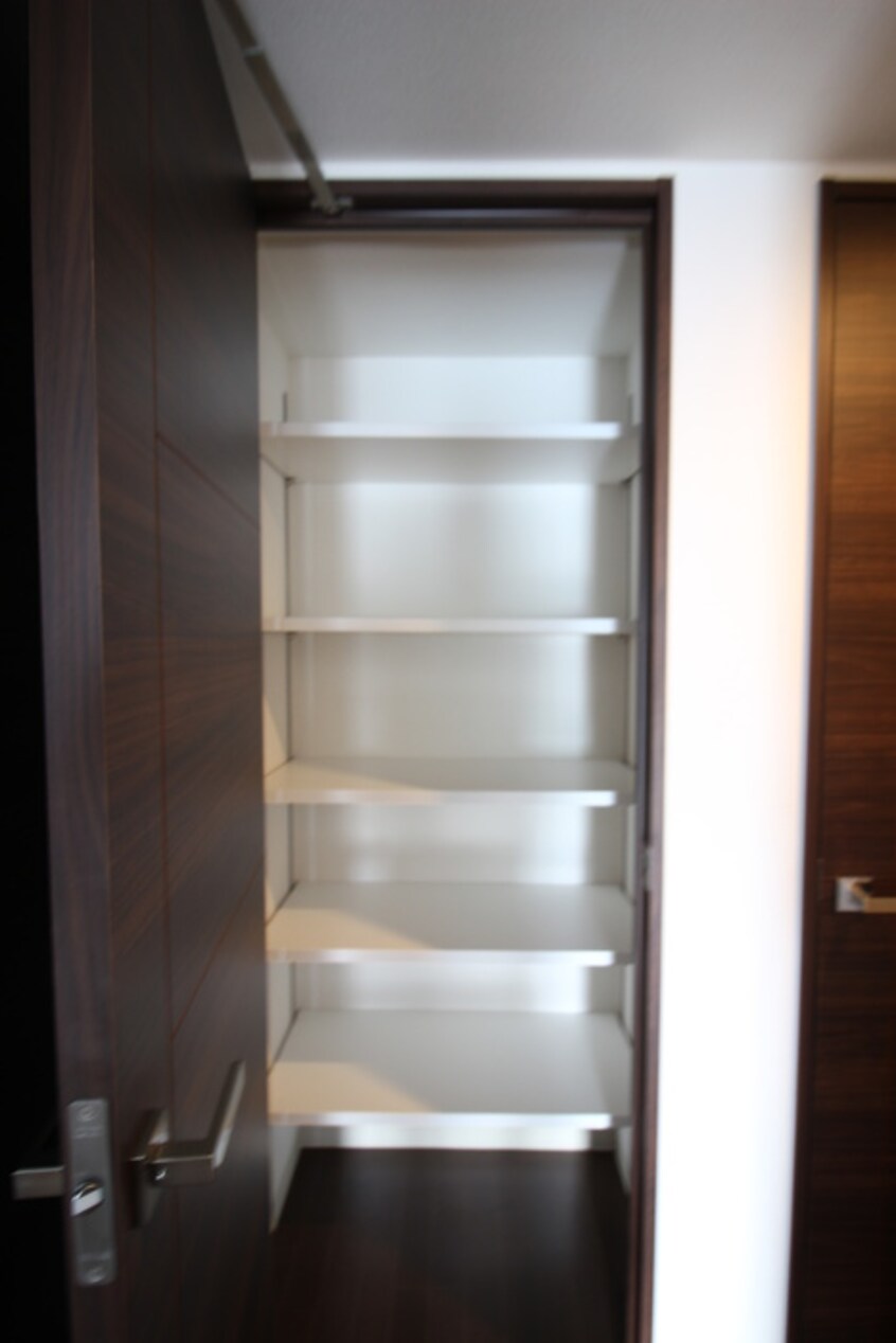 収納 プレミアムコート葵