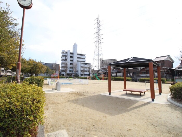 欠下公園(公園)まで200m ムーニー室賀