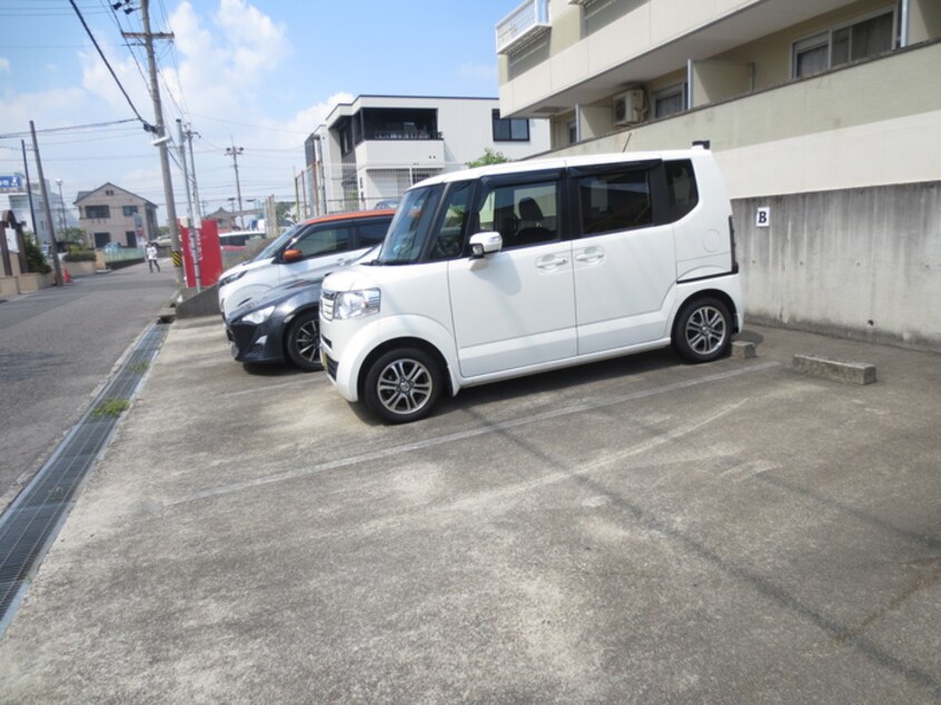 駐車場 クリ－ン高蔵寺