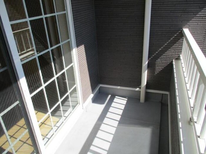 ベランダ・バルコニー レッド・リ－ブスⅢ