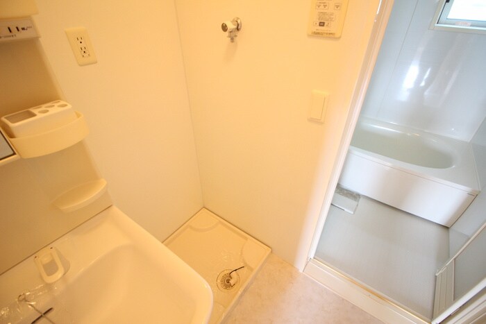 洗濯機置場 サンプレジオⅡ