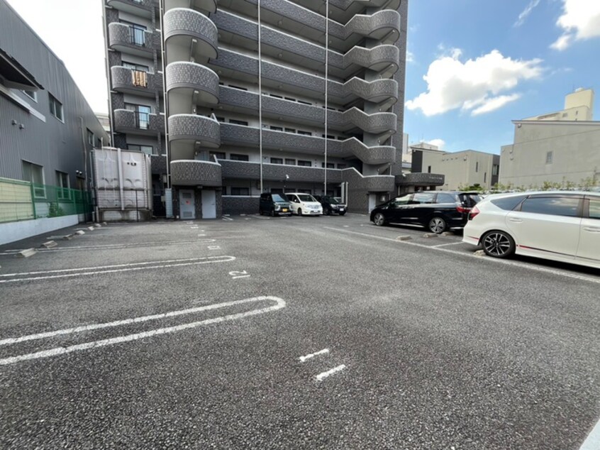 駐車場 プライムステ－ジ平安通