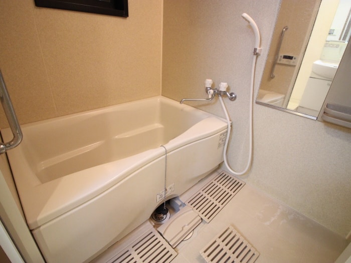 バス／シャワールーム等 プライムステ－ジ平安通