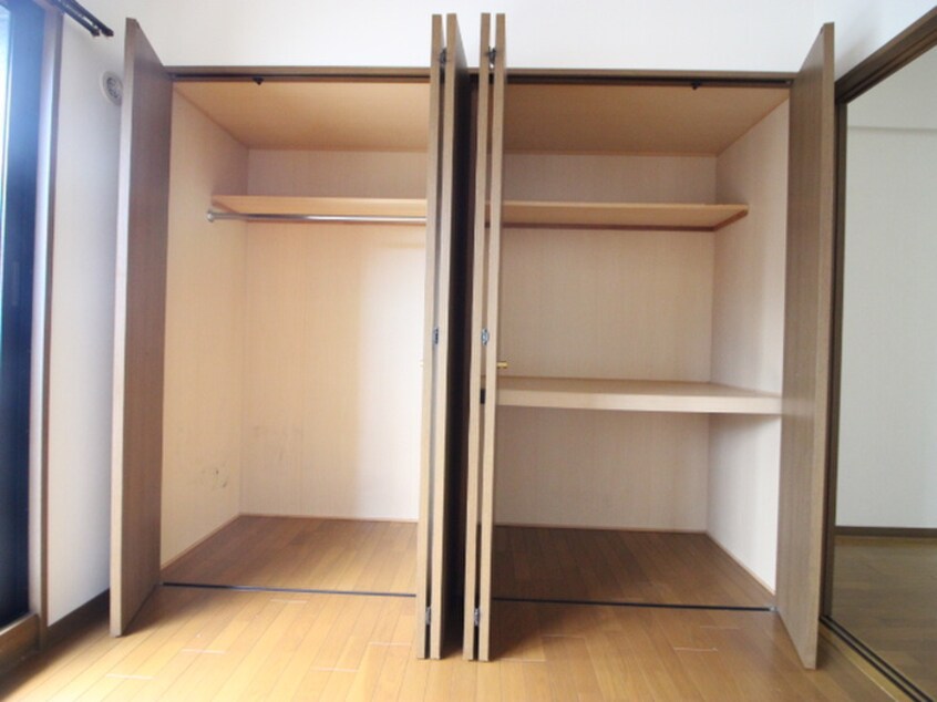 収納 プライムステ－ジ平安通