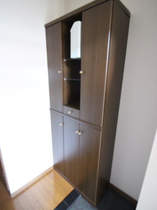 靴箱 プライムステ－ジ平安通