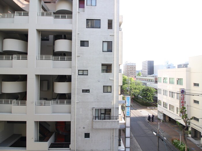 室内からの展望 ライオンズ名古屋ビル(513)