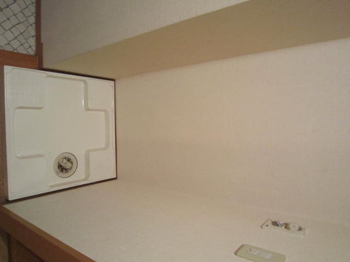 洗濯機置場 ル・ポミエ