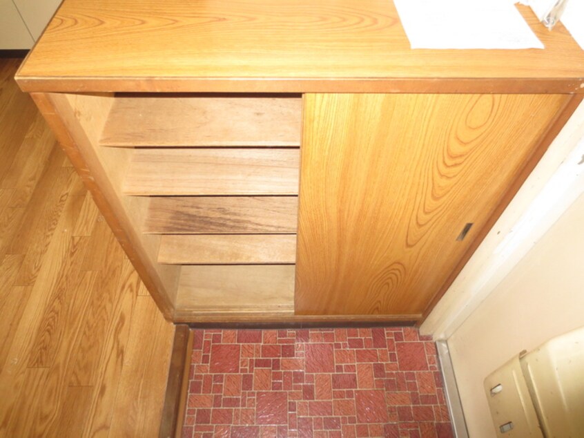 靴箱 ﾁｻﾝﾏﾝｼｮﾝ桜通久屋(321)