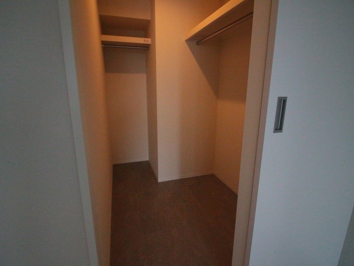 収納 GranVia丸の内