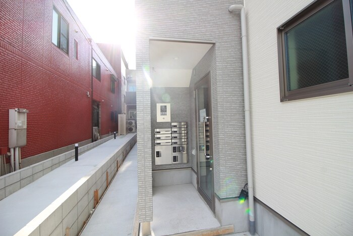 エントランス部分 Delica大江