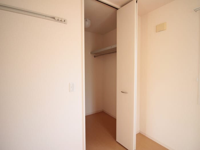 収納 ロイヤルステ－ジ