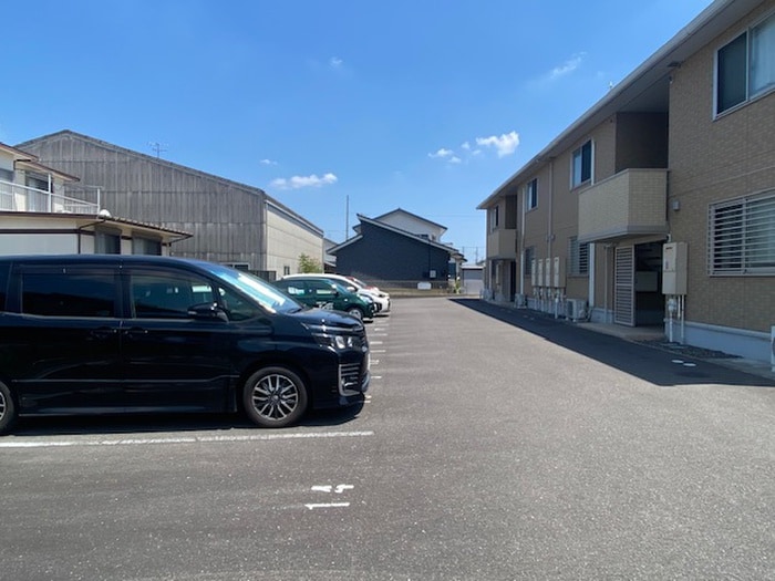 駐車場 リバーベル