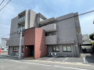 ヴェルドゥ－レ一社