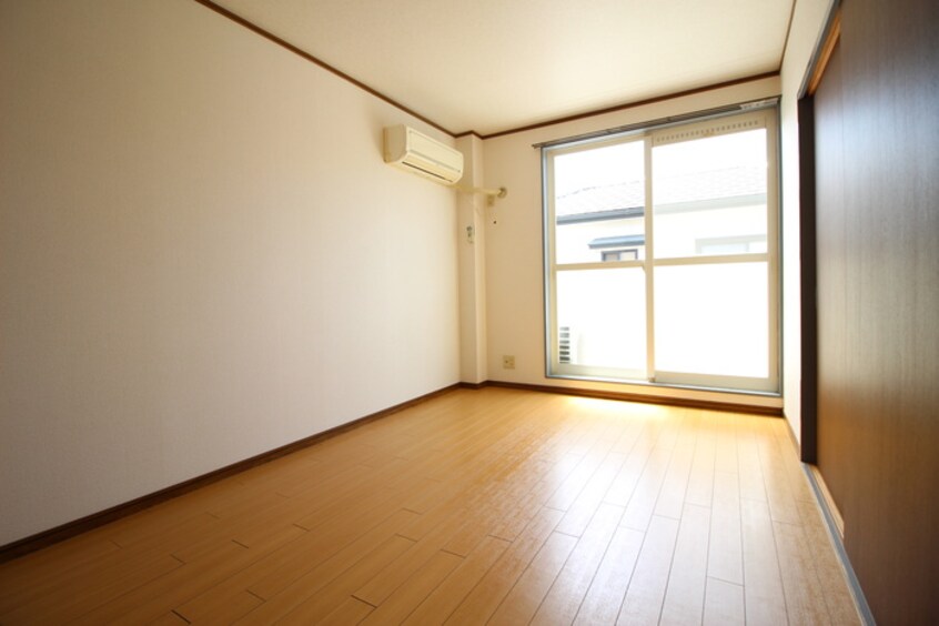 居室 ＳｕｒｐｌｕｓⅢ宝Ｂ