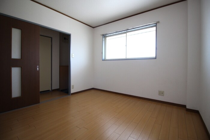 居室 ＳｕｒｐｌｕｓⅢ宝Ｂ