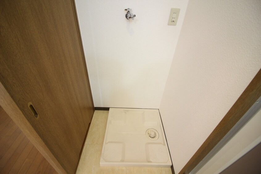 洗濯機置場 ＳＴプラザＥＡＳＴ